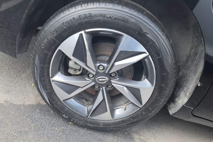 Used GAC Trumpchi M6 2023 PRO 270T DCT Luxury Edition Right Rear Wheel Hub