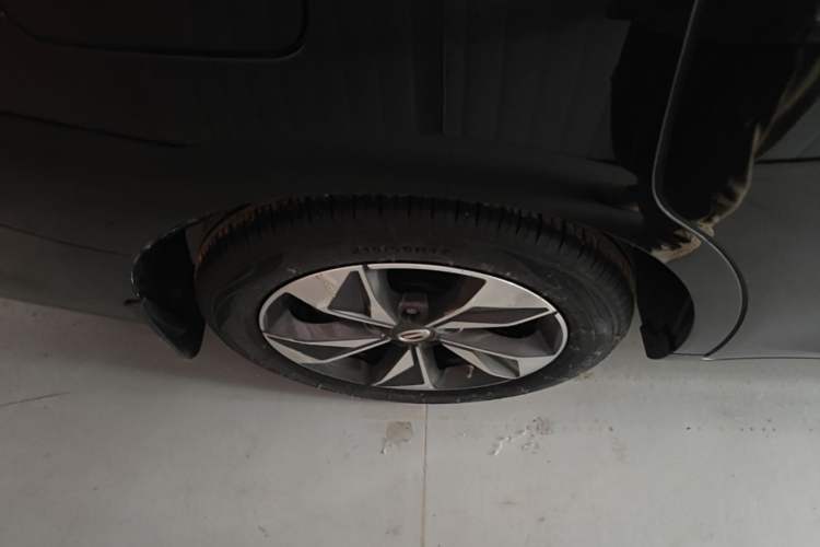 Used GAC Trumpchi M6 2023 PRO 270T DCT Luxury Edition Right Rear Wheel Hub