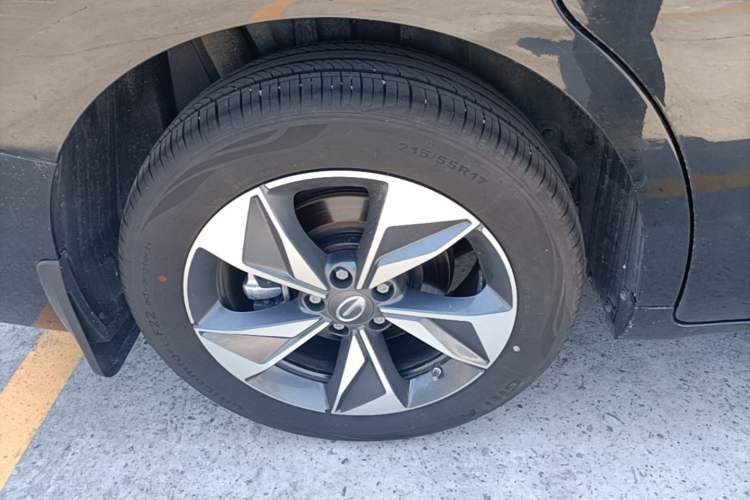 Used GAC Trumpchi M6 2023 PRO 270T DCT Luxury Edition Right Rear Wheel Hub