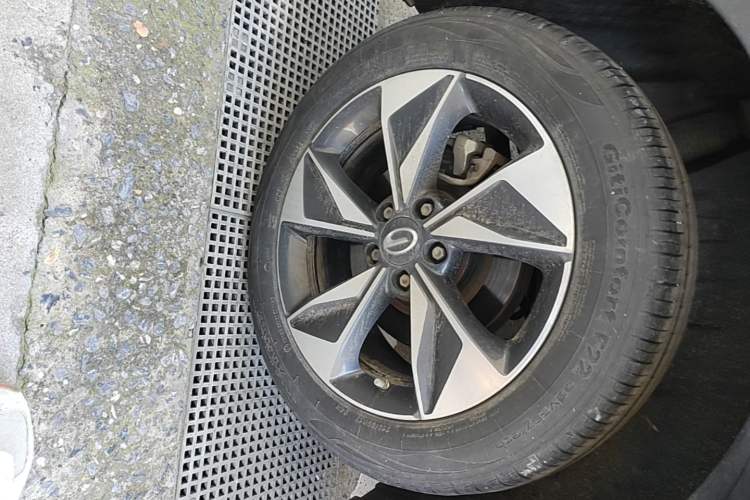 Used GAC Trumpchi M6 2023 PRO 270T DCT Luxury Edition Right Rear Wheel Hub