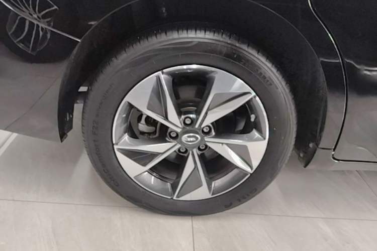 Used GAC Trumpchi M6 2023 PRO 270T DCT Luxury Edition Right Rear Wheel Hub