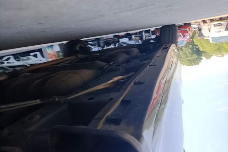 Used GAC Trumpchi M6 2023 PRO 270T DCT Luxury Edition Right Side Sill