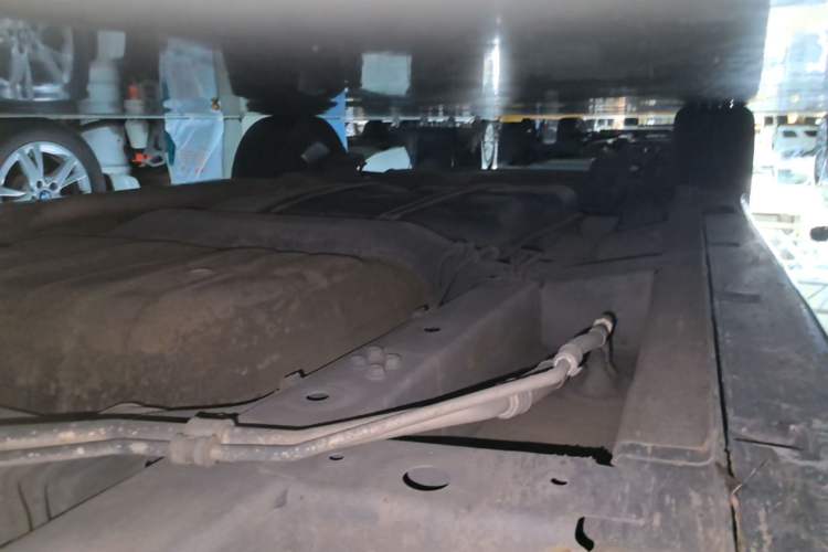 Used GAC Trumpchi M6 2023 PRO 270T DCT Luxury Edition Right Side Sill