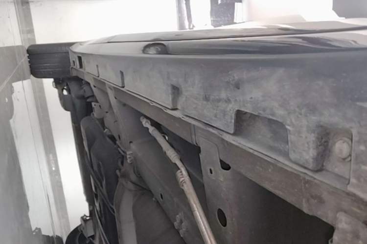 Used GAC Trumpchi M6 2023 PRO 270T DCT Luxury Edition Right Side Sill