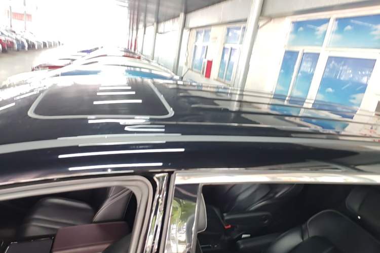Used GAC Trumpchi M6 2023 PRO 270T DCT Luxury Edition Roof