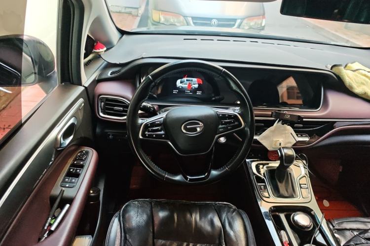 Used GAC Trumpchi M6 2023 PRO 270T DCT Luxury Edition Steering Wheel