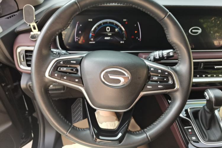 Used GAC Trumpchi M6 2023 PRO 270T DCT Luxury Edition Steering Wheel