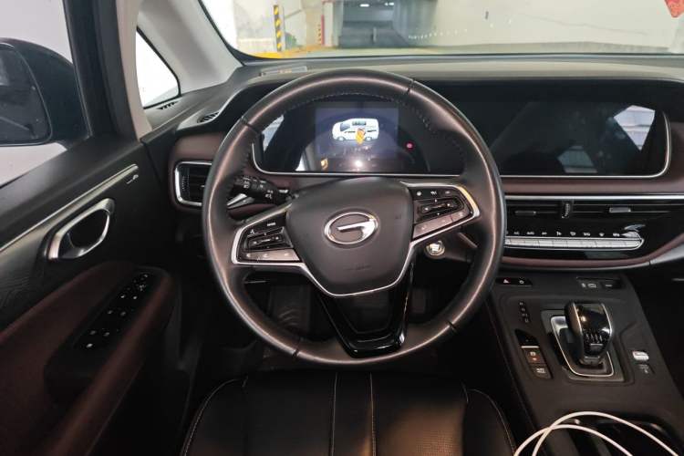 Used GAC Trumpchi M6 2023 PRO 270T DCT Prestige Edition Steering Wheel