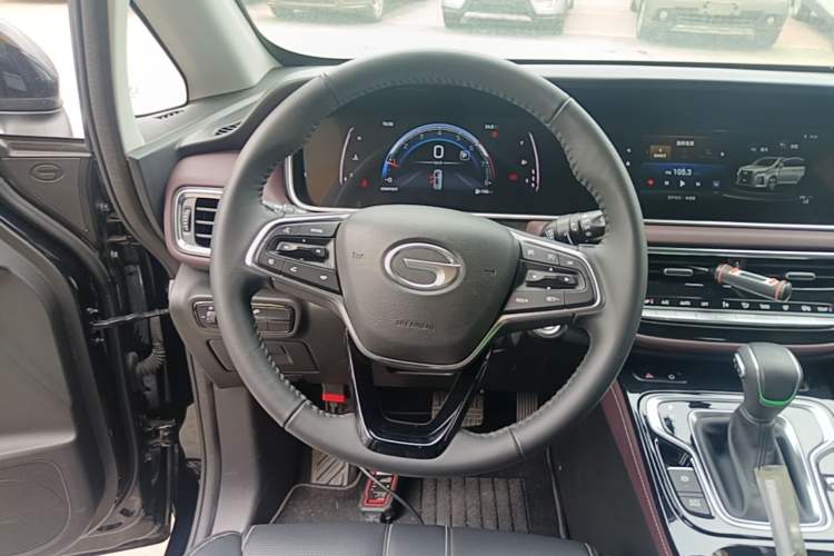 Used GAC Trumpchi M6 2023 PRO 270T DCT Luxury Edition Steering Wheel