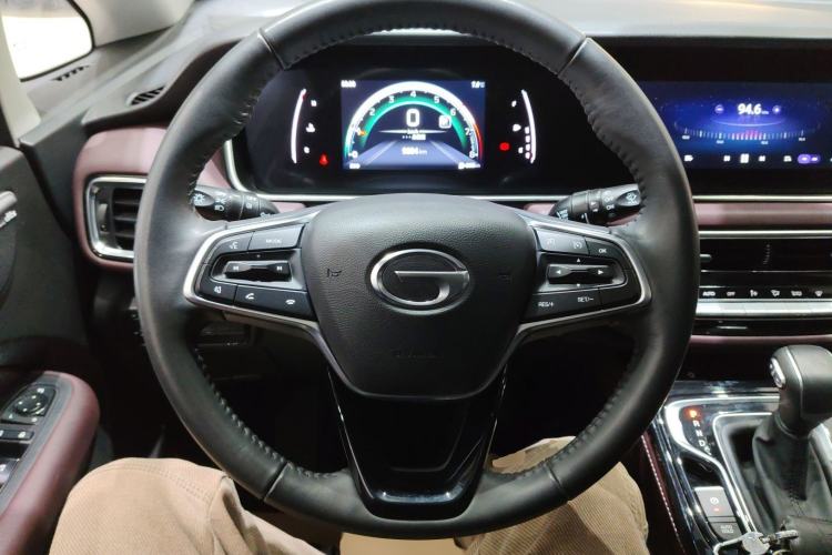 Used GAC Trumpchi M6 2023 PRO 270T DCT Luxury Edition Steering Wheel