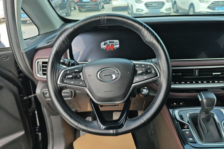 Used GAC Trumpchi M6 2023 PRO 270T DCT Luxury Edition Steering Wheel