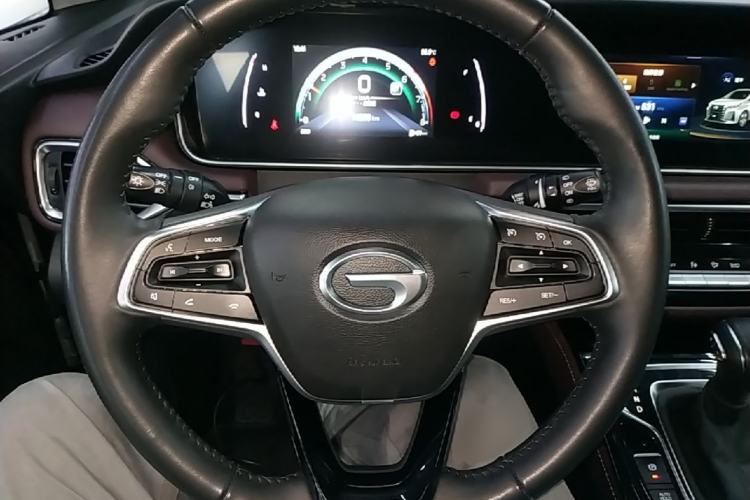 Used GAC Trumpchi M6 2023 PRO 270T DCT Luxury Edition Steering Wheel