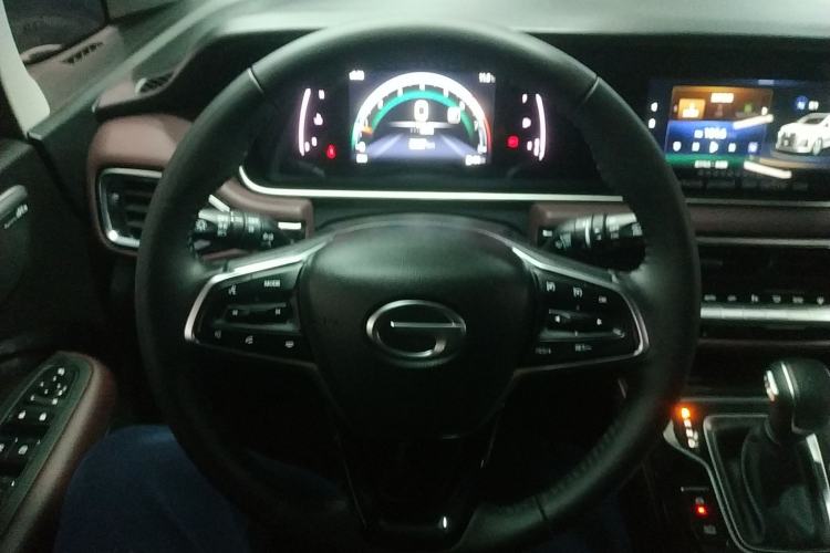 Used GAC Trumpchi M6 2023 PRO 270T DCT Luxury Edition Steering Wheel