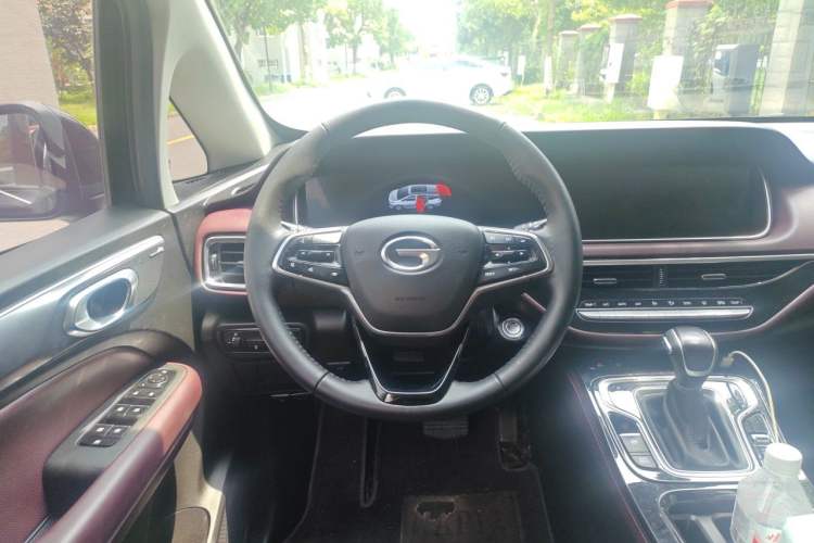 Used GAC Trumpchi M6 2023 PRO 270T DCT Luxury Edition Steering Wheel