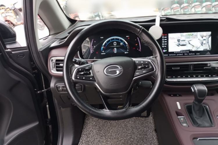 Used GAC Trumpchi M6 2023 PRO 270T DCT Elite Edition Steering Wheel