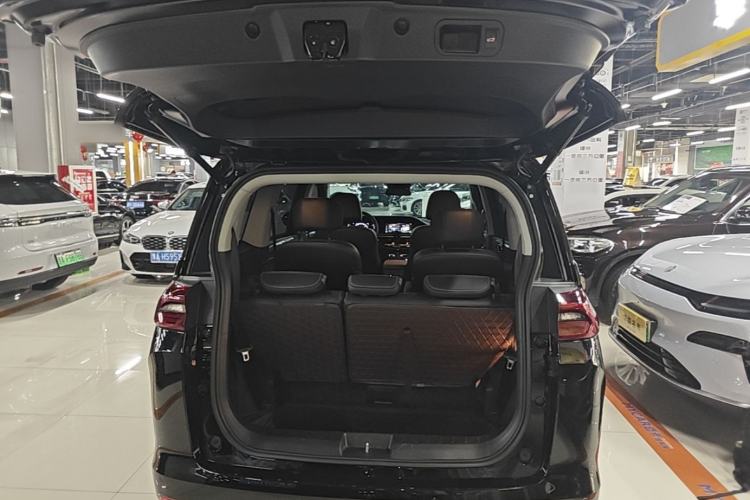 Used GAC Trumpchi M6 2023 PRO 270T DCT Luxury Edition Trunk