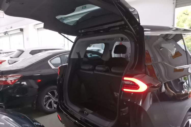 Used GAC Trumpchi M6 2023 PRO 270T DCT Luxury Edition Trunk