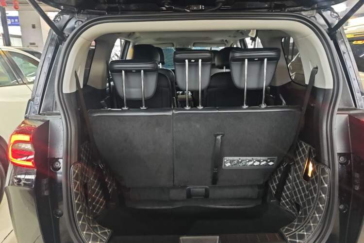 Used GAC Trumpchi M6 2023 PRO 270T DCT Luxury Edition Trunk