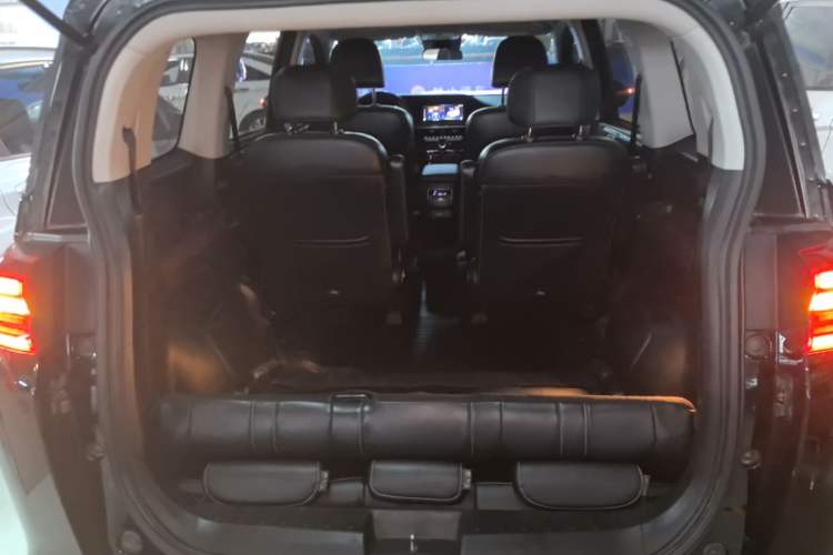 Used GAC Trumpchi M6 2023 PRO 270T DCT Luxury Edition Trunk