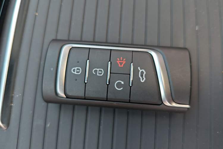 Used GAC Trumpchi M6 2023 PRO 270T DCT Luxury Edition Vehicle Key