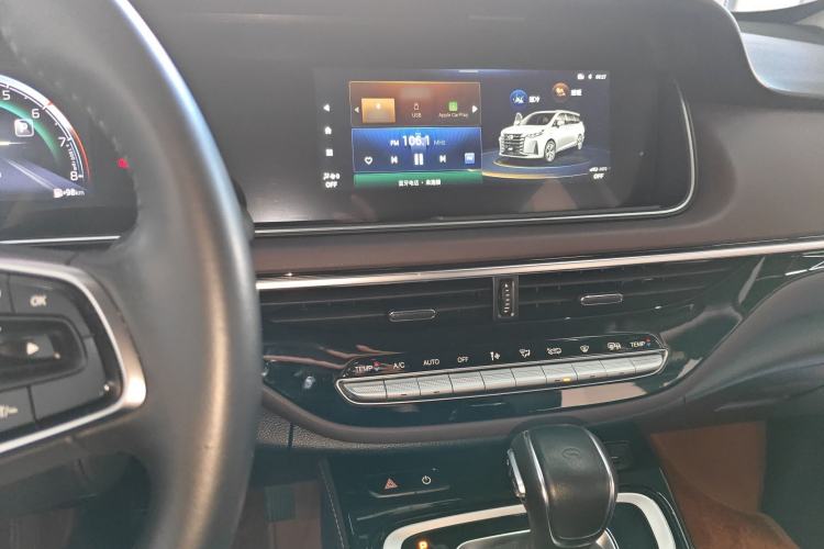 Used GAC Trumpchi M6 2023 PRO 270T DCT Luxury Edition Audio And AC Panel