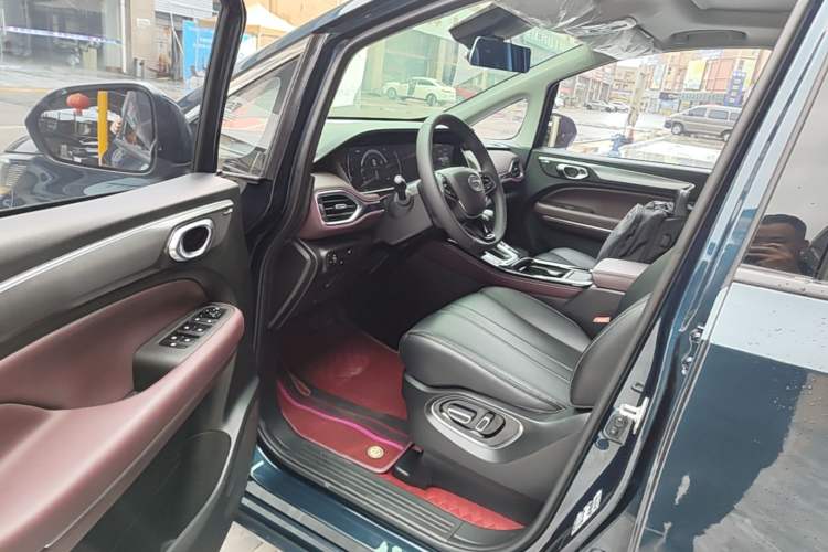 Used GAC Trumpchi M6 2023 PRO 270T DCT Luxury Edition Driver Seat