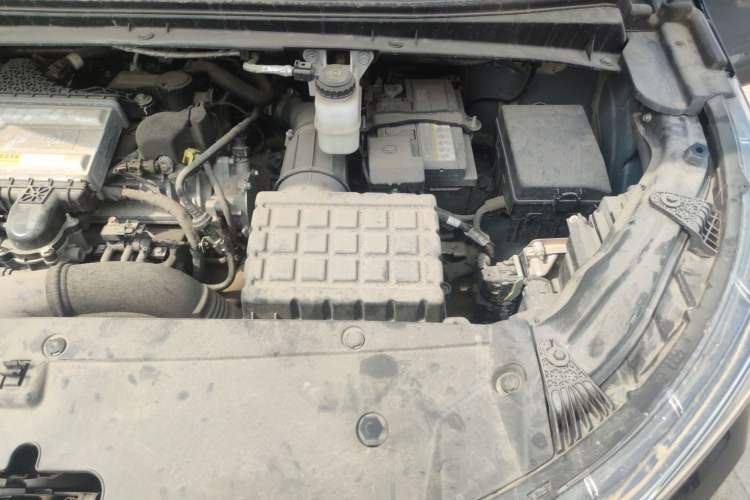 Used GAC Trumpchi M6 2023 PRO 270T DCT Luxury Edition Engine Bay Left