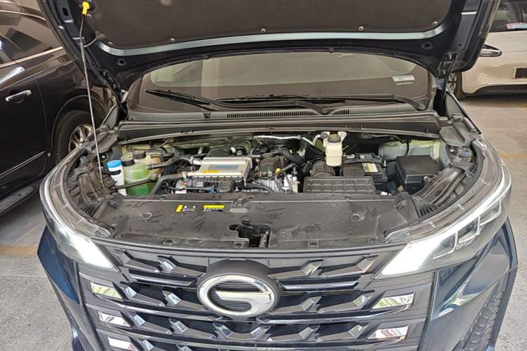 Used GAC Trumpchi M6 2023 PRO 270T DCT Luxury Edition Engine Bay