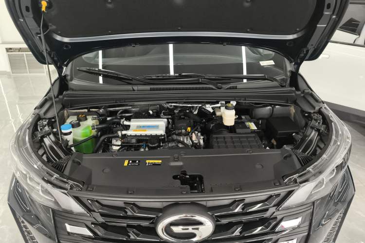 Used GAC Trumpchi M6 2023 PRO 270T DCT Luxury Edition Engine Bay