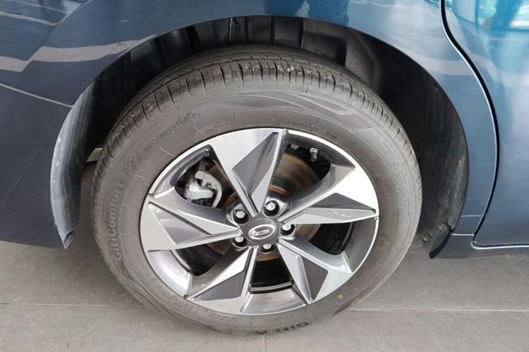 Used GAC Trumpchi M6 2023 PRO 270T DCT Luxury Edition Exterior 5