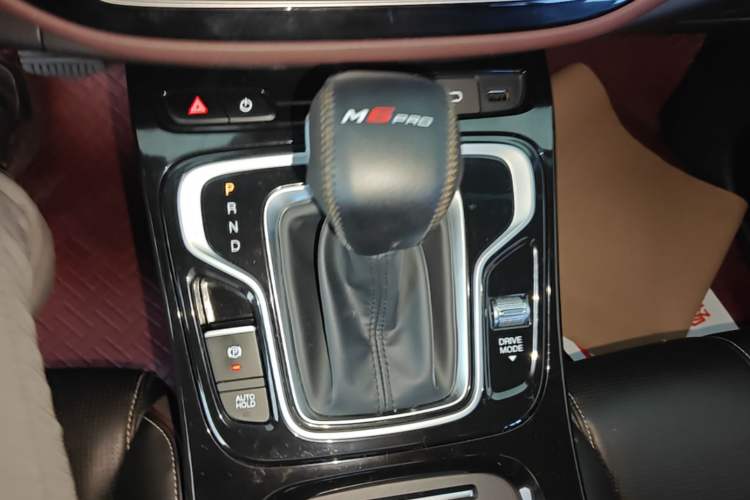 Used GAC Trumpchi M6 2023 PRO 270T DCT Luxury Edition Gear Lever