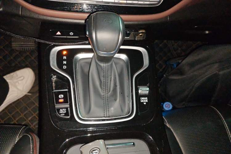 Used GAC Trumpchi M6 2023 PRO 270T DCT Luxury Edition Gear Lever