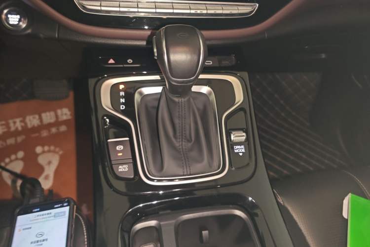 Used GAC Trumpchi M6 2023 PRO 270T DCT Luxury Edition Gear Lever