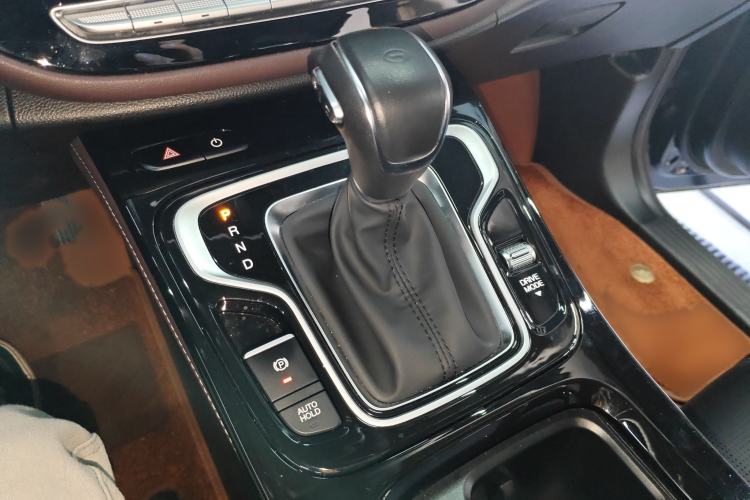 Used GAC Trumpchi M6 2023 PRO 270T DCT Luxury Edition Gear Lever