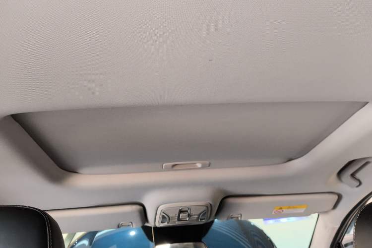 Used GAC Trumpchi M6 2023 PRO 270T DCT Luxury Edition Headliner