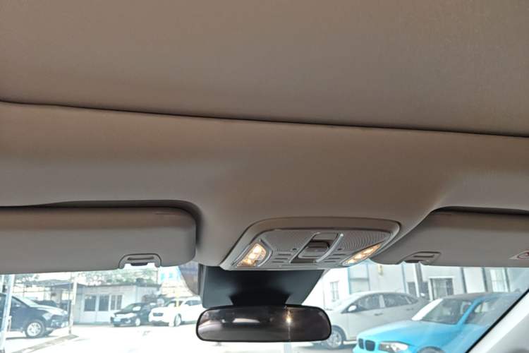 Used GAC Trumpchi M6 2023 PRO 270T DCT Luxury Edition Headliner