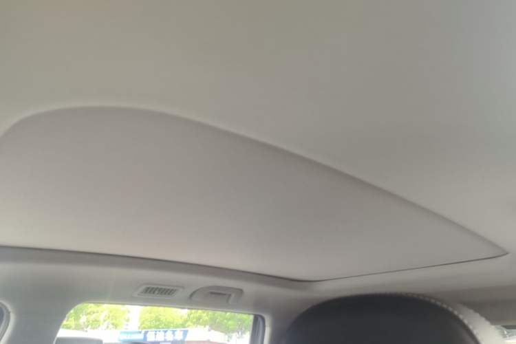 Used GAC Trumpchi M6 2023 PRO 270T DCT Luxury Edition Headliner