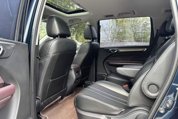 Used GAC Trumpchi M6 2023 PRO 270T DCT Luxury Edition Interior 3