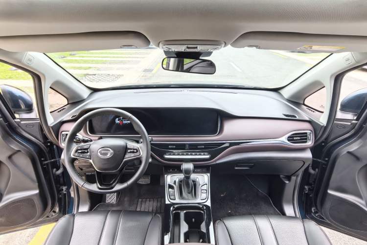 Used GAC Trumpchi M6 2023 PRO 270T DCT Luxury Edition Interior 6