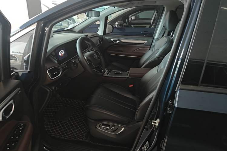 Used GAC Trumpchi M6 2023 PRO 270T DCT Luxury Edition Left Front Seat