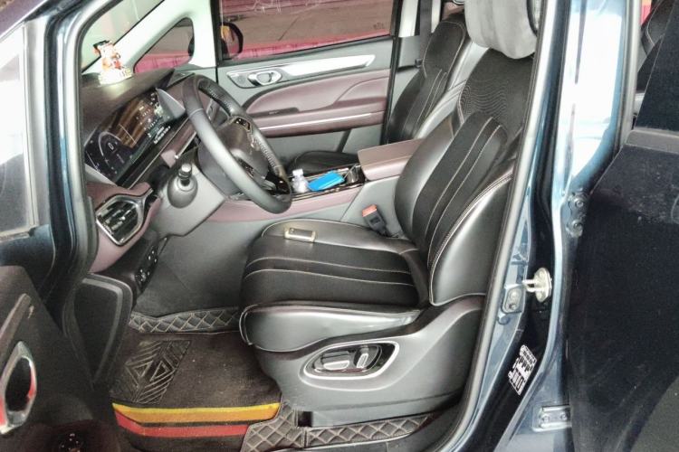 Used GAC Trumpchi M6 2023 PRO 270T DCT Luxury Edition Left Front Seat