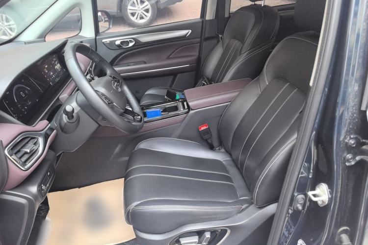 Used GAC Trumpchi M6 2023 PRO 270T DCT Luxury Edition Left Front Seat