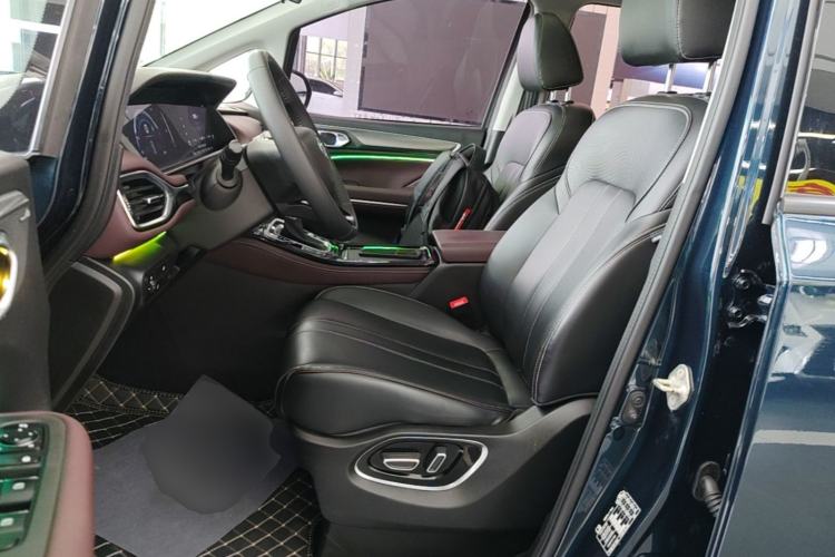 Used GAC Trumpchi M6 2023 PRO 270T DCT Luxury Edition Left Front Seat