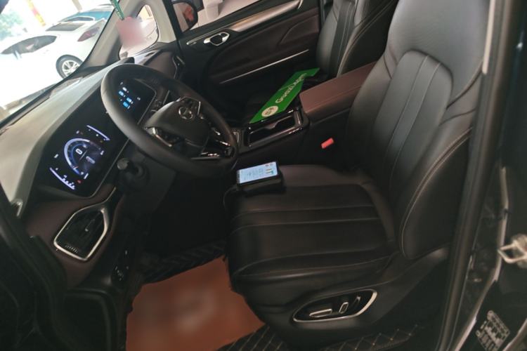 Used GAC Trumpchi M6 2023 PRO 270T DCT Luxury Edition Left Front Seat