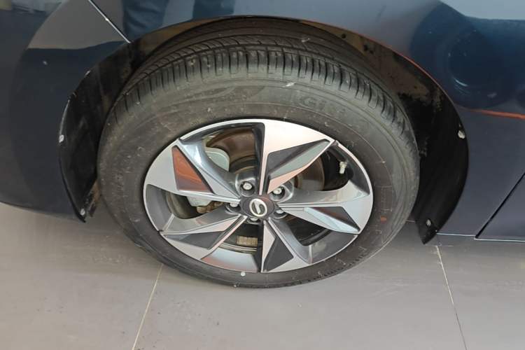 Used GAC Trumpchi M6 2023 PRO 270T DCT Luxury Edition Left Front Wheel Hub