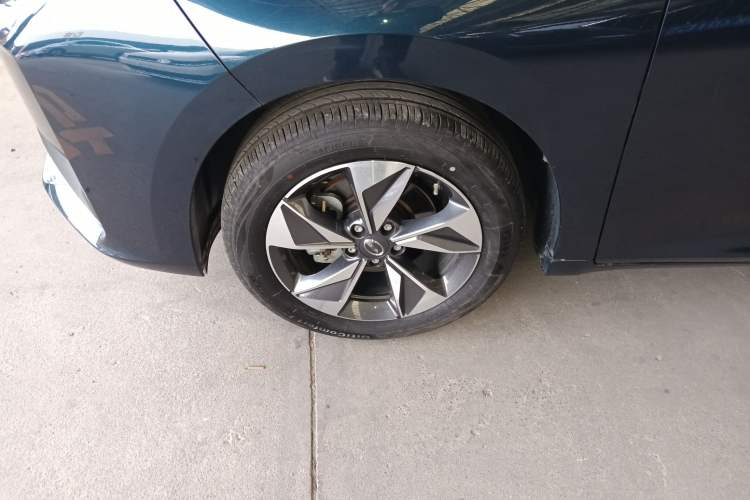 Used GAC Trumpchi M6 2023 PRO 270T DCT Luxury Edition Left Front Wheel Hub