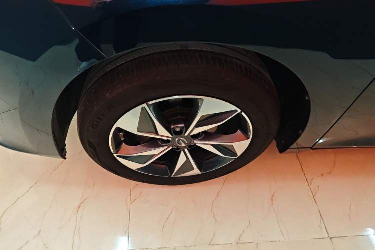 Used GAC Trumpchi M6 2023 PRO 270T DCT Luxury Edition Left Front Wheel Hub