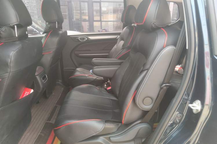 Used GAC Trumpchi M6 2023 PRO 270T DCT Luxury Edition Left Rear Seat