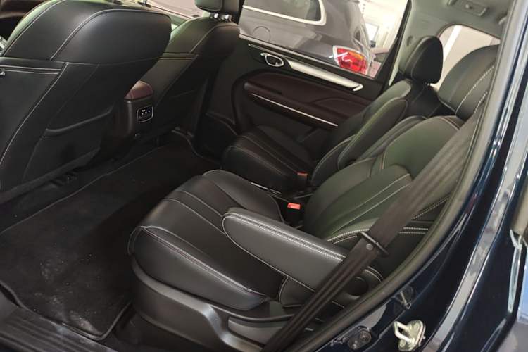 Used GAC Trumpchi M6 2023 PRO 270T DCT Luxury Edition Left Rear Seat