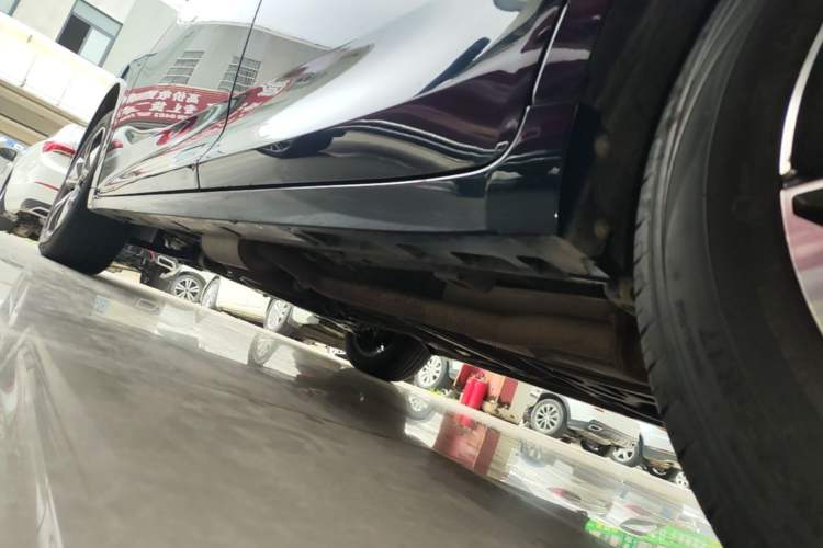 Used GAC Trumpchi M6 2023 PRO 270T DCT Luxury Edition Left Side Sill